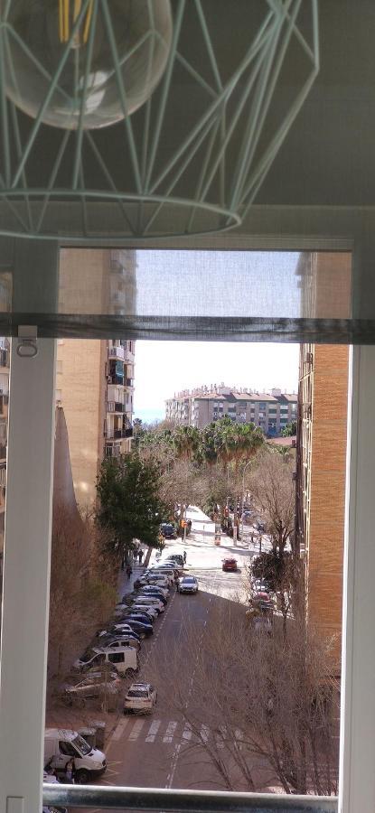 Huelin House Beach And Sun, Con Parking Y A 500 Metros De La Playa Apartment Malaga Ngoại thất bức ảnh